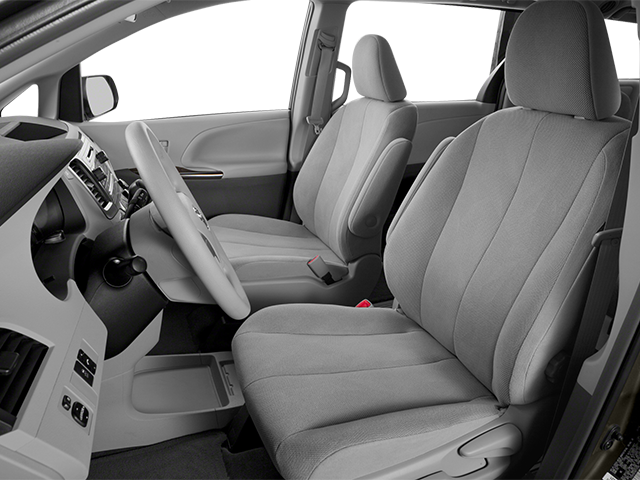 2014 Toyota Sienna LE 8-Passenger